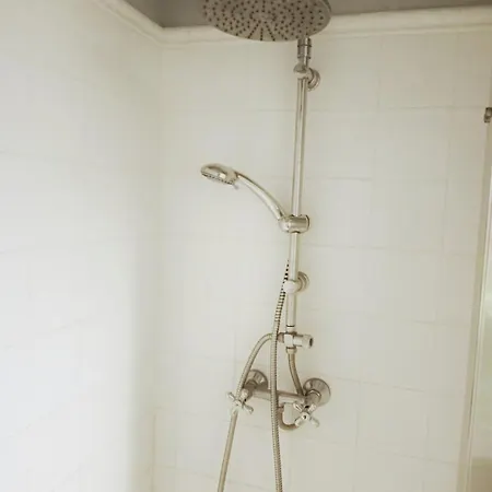 En El Centro Entre El Puerto Y Playas Apartamento *